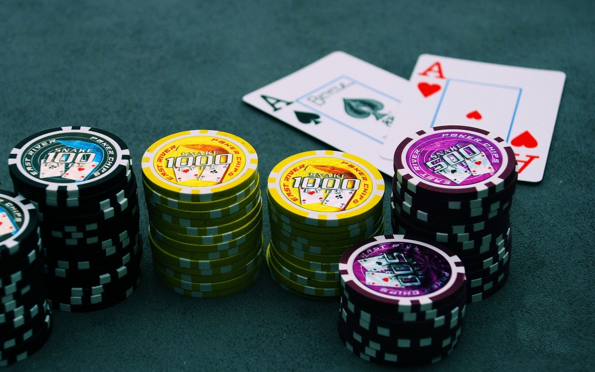Crazy Jackpot کھلاڑیوں کے لیے لائیو کیسینو سیکشن